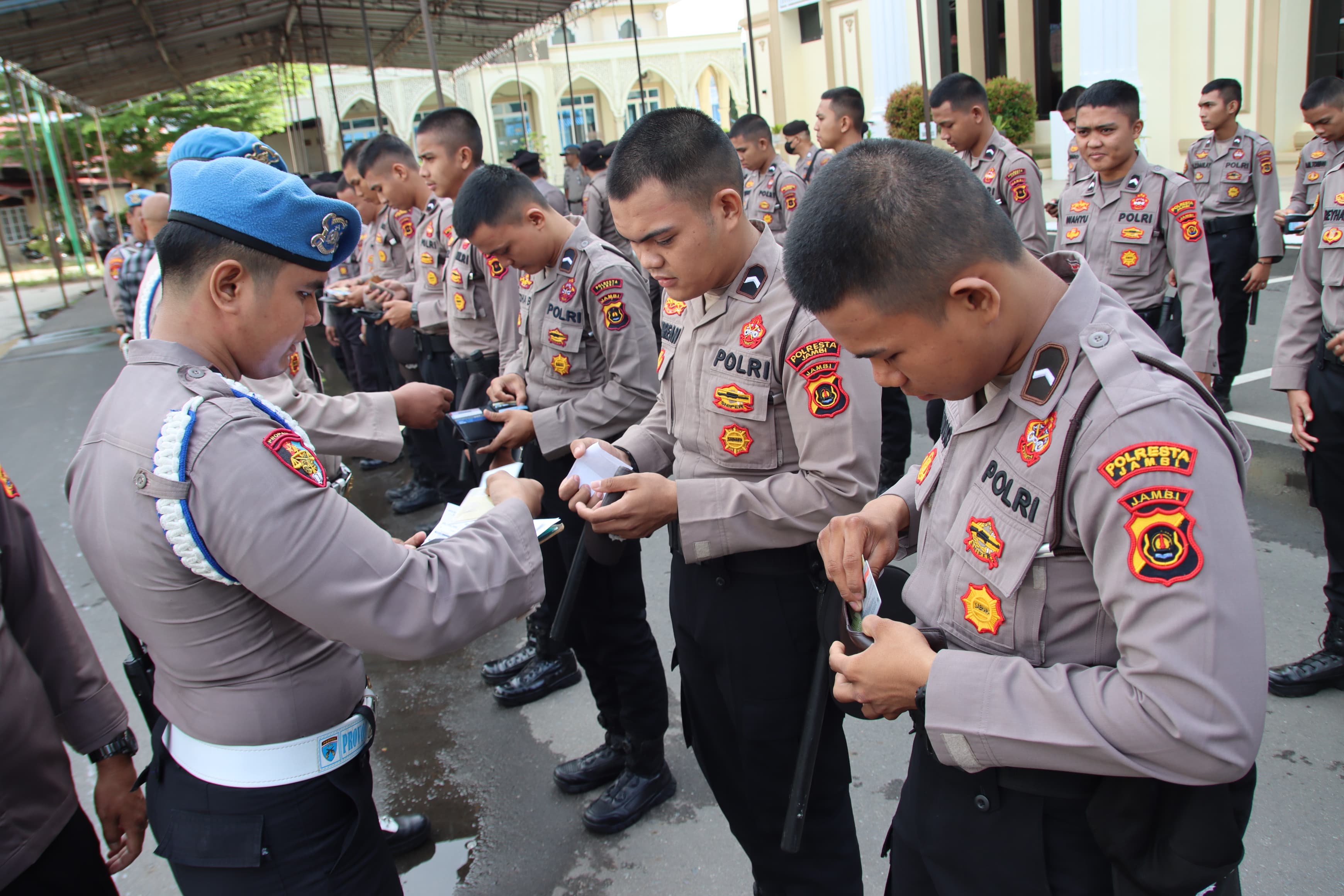 Apel pagi Humas Polres Bangkep